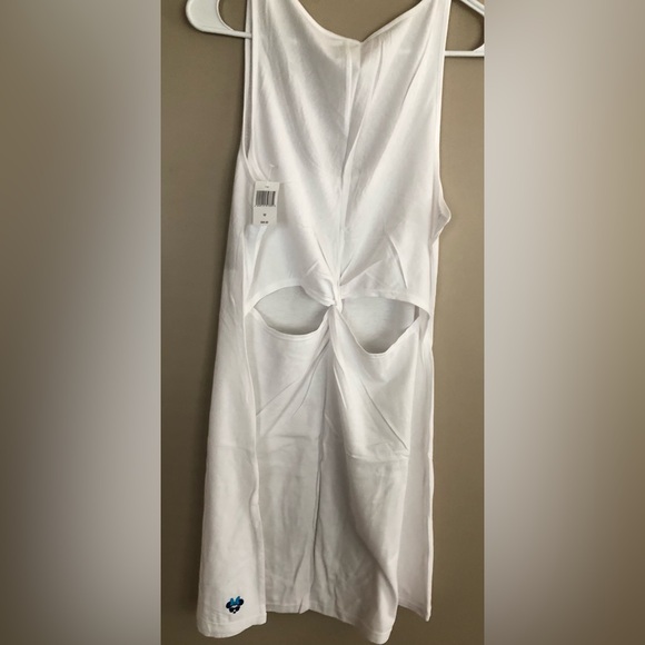 NWT  DISNEY White Sleeveless Knit Dress w/ MINNIE MOUSE in Sunglasses  SZ M $40 - Picture 4 of 4